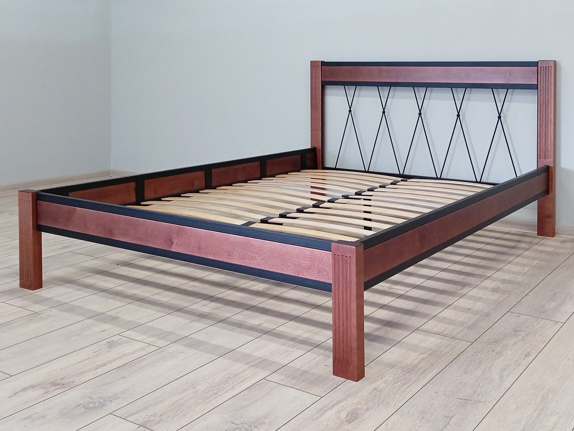 Кровать "Кантри" чёрный / махагон (красно-коричневый)